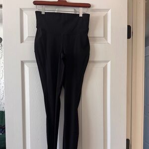 Lululemon black leggings 28”
